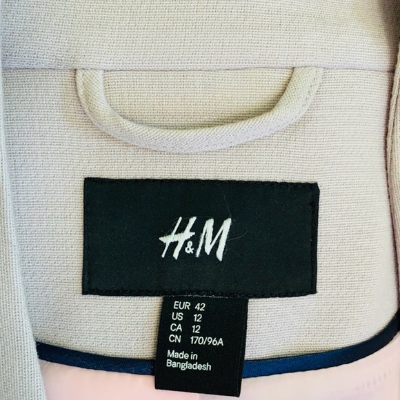 H&M light cream colored blazer - Picture 5 of 5